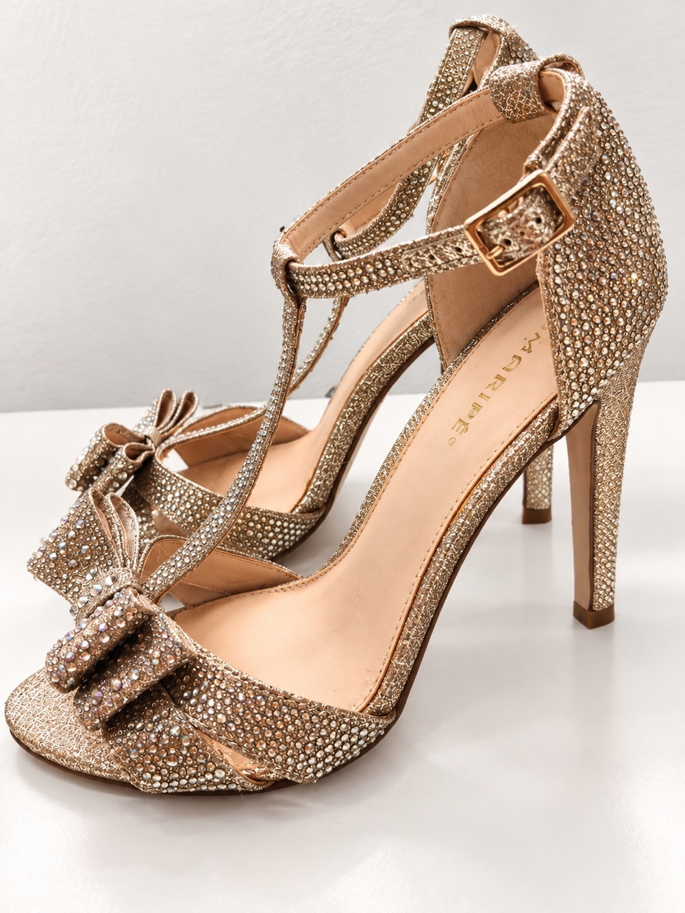 Maripe Natalia Size 8 Champagne Gold Rhinestone Bow T-Strap Stiletto Heels